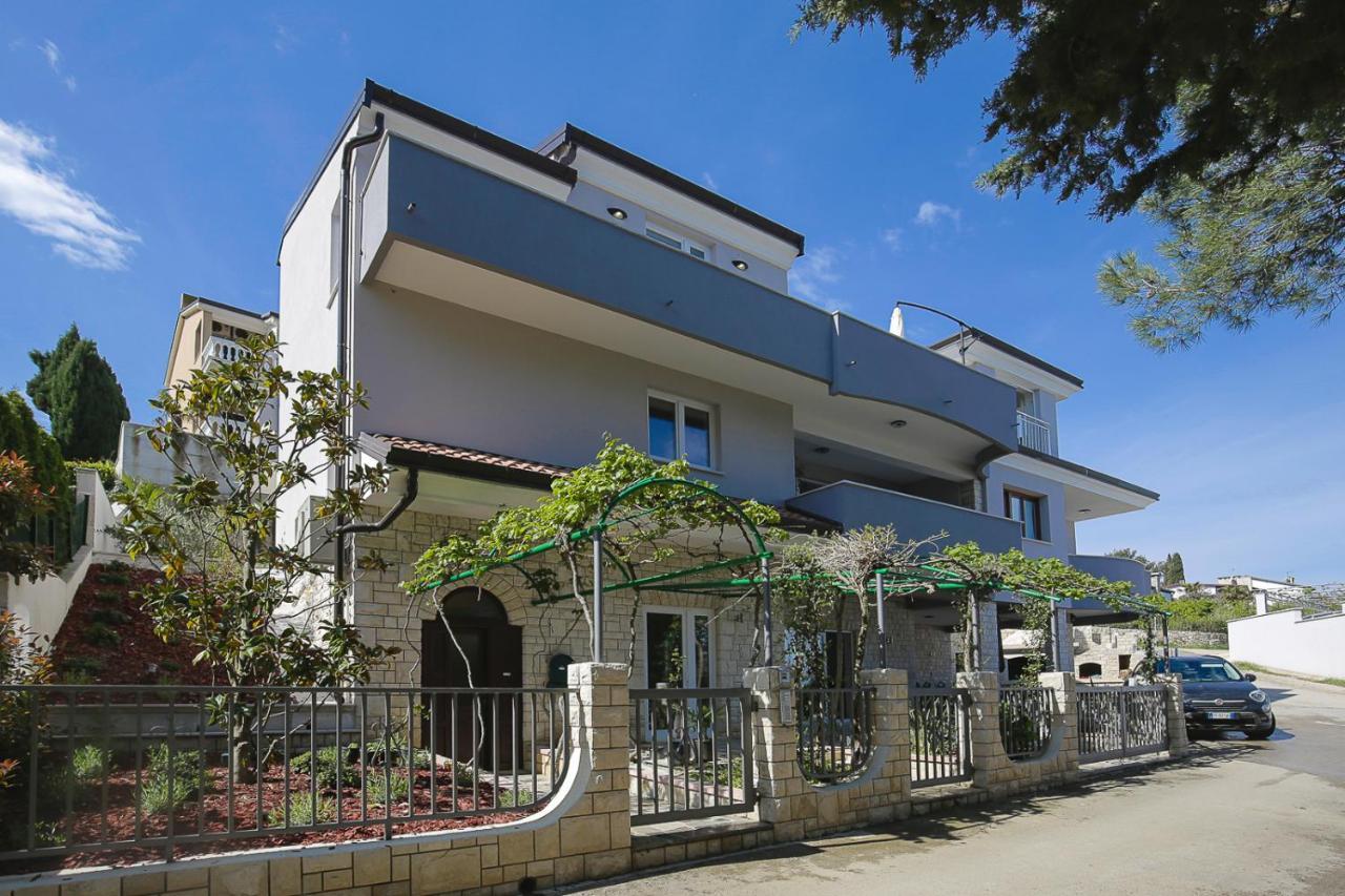 Apartments Villa Sofia Crveni Vrh Εξωτερικό φωτογραφία