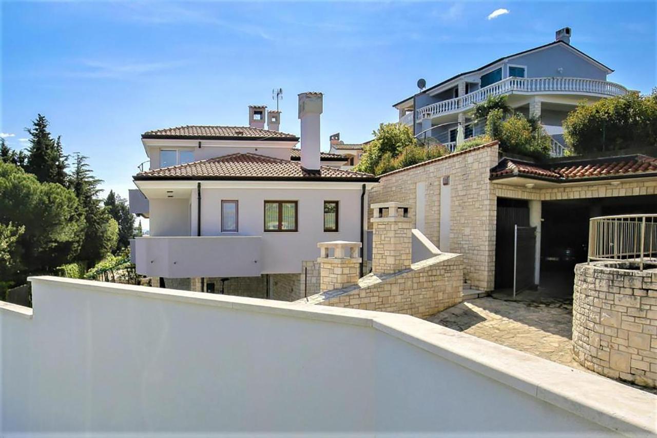 Apartments Villa Sofia Crveni Vrh Εξωτερικό φωτογραφία