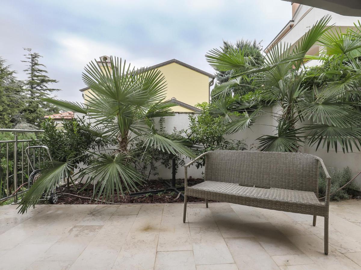 Apartments Villa Sofia Crveni Vrh Εξωτερικό φωτογραφία