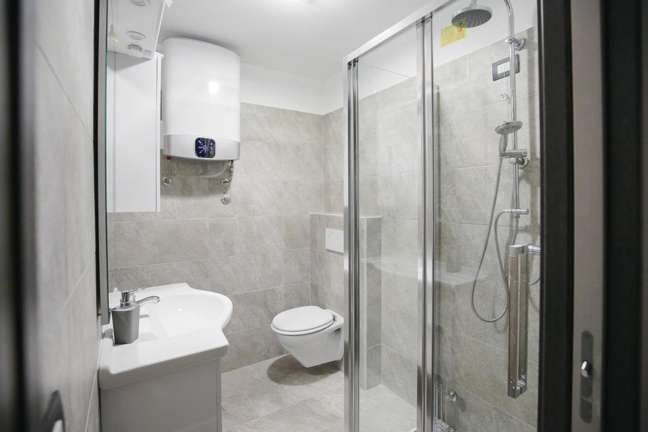 Apartments Villa Sofia Crveni Vrh Εξωτερικό φωτογραφία