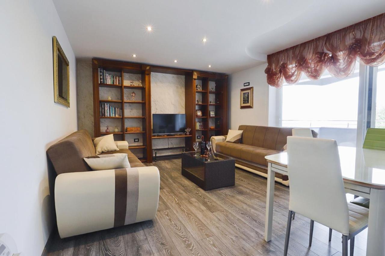 Apartments Villa Sofia Crveni Vrh Εξωτερικό φωτογραφία